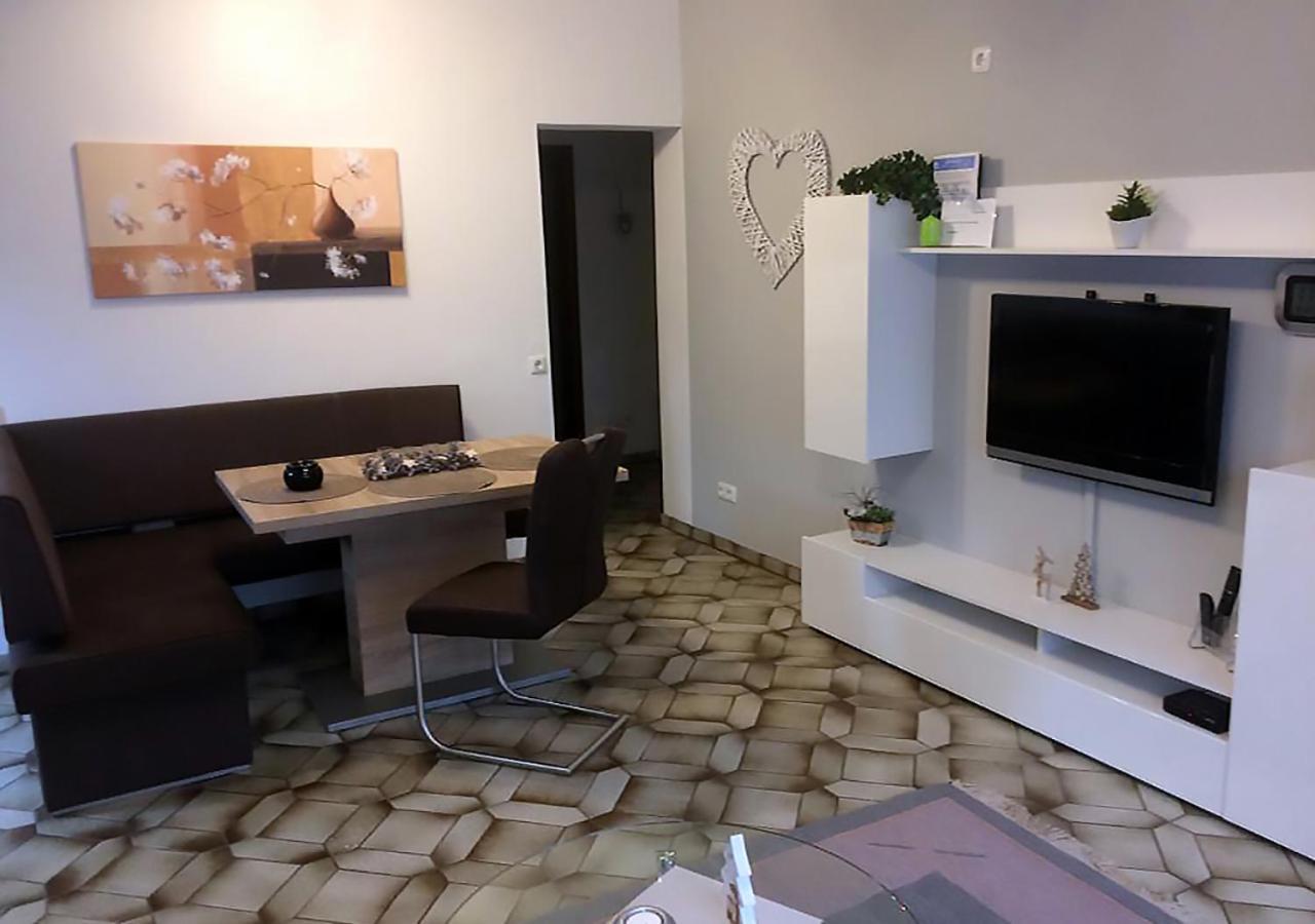 Ferienwohnung Angelika Degerfelden Dış mekan fotoğraf